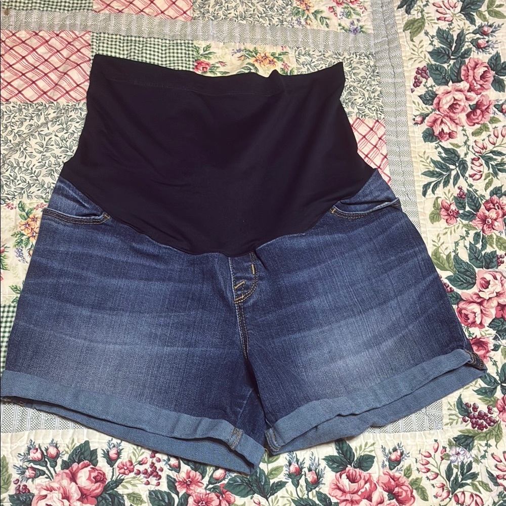 Stylish MATERNITY Women's Shorts